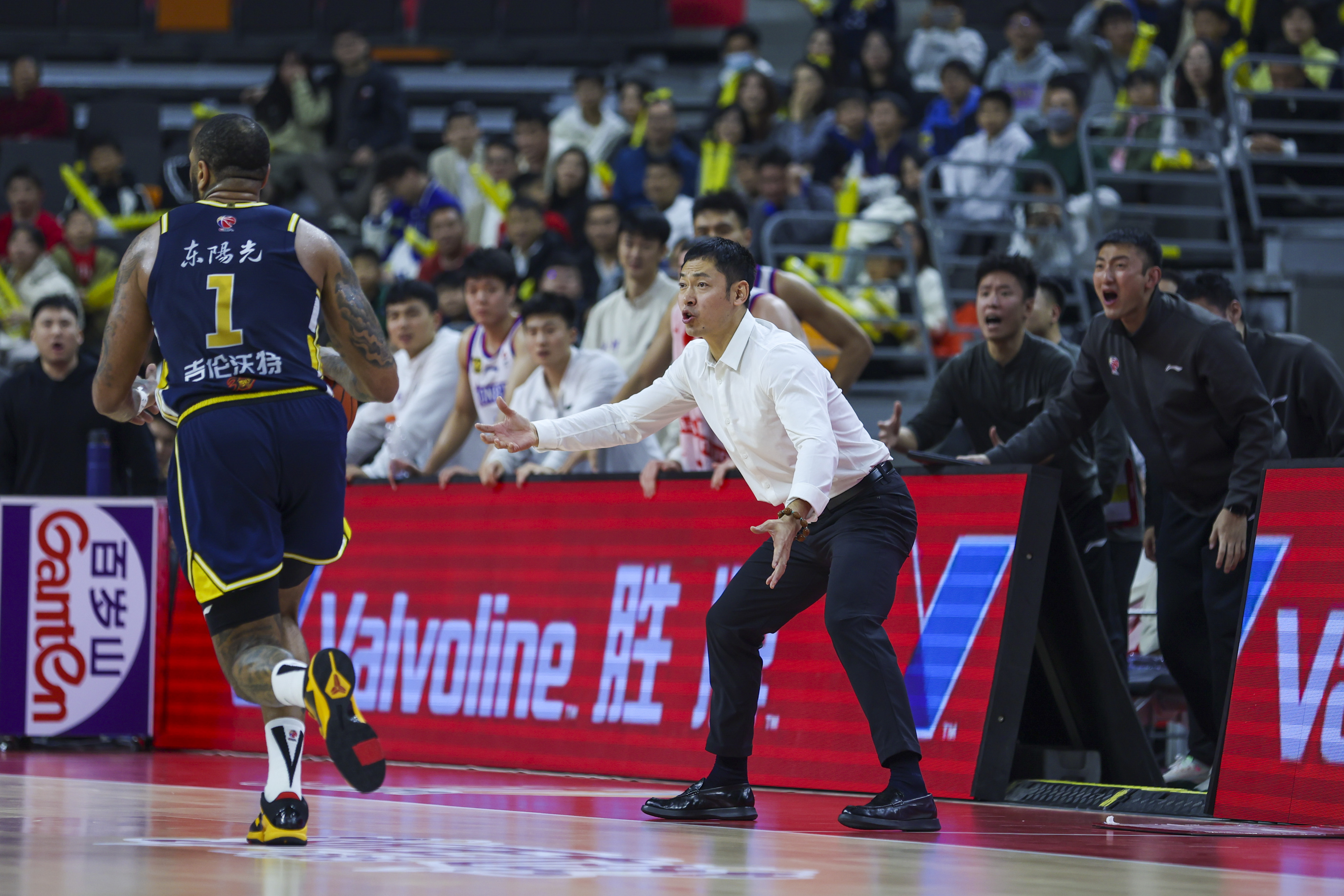 今晨新疆广汇备战CBA常规赛,迎来里程碑细节曝光,震撼外界,阵容厚度经受考验的简单介绍-体育社区