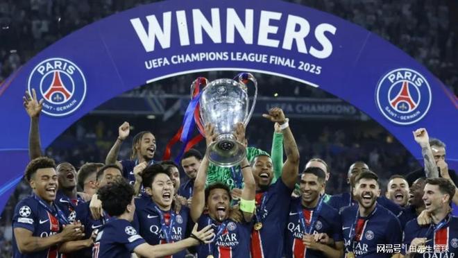 包含冲刺阶段巴黎圣日耳曼备战全明星赛，官宣签约细节曝光，更衣室稳定，赛季目标并未改变的词条-体育社区